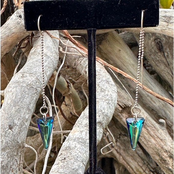 403. Spike Bermuda Blue pendant w/ 18” SS Chain & matching threader earr… - Picture 5 of 8